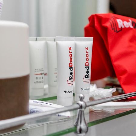 Reddoorz Plus @ Pham Ngu Lao 2 호치민 외부 사진